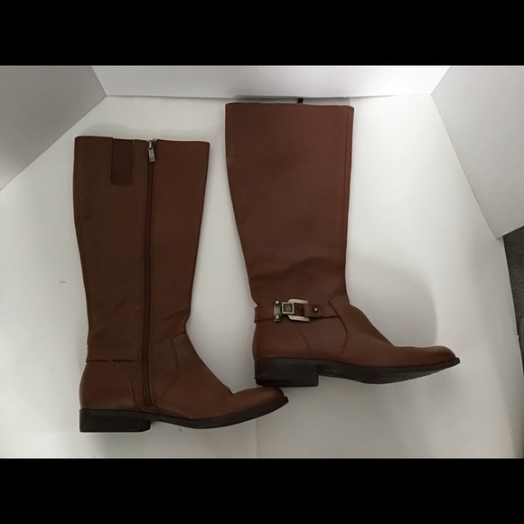 💖Host Pick💖 Anne Klein “iFlex” leather zip-up boots - Picture 2 of 13